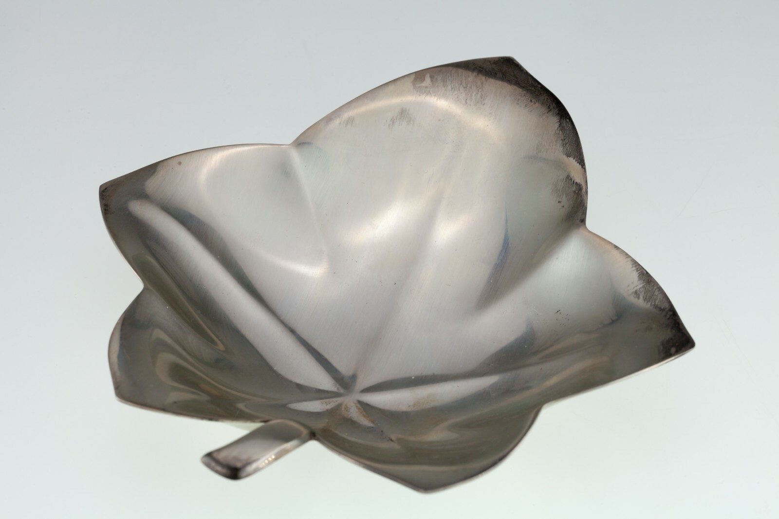Tiffany &amp; Co Makers Argent Sterling Érable Feuille Plat #23159, 5.75 &quot; L... - $209.87