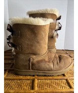 UGG Women&#39;s Bailey Bow II Standard Length Suede Boots Chestnut Size6 See... - $20.20