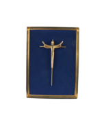 Vintage 70s Mid Century Modern MCM Velvet Backed Brass Jesus Cross Hangi... - $148.45