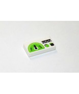 Minifigure Speedometer Green White Vehicle Car Control Panel 2X1 Piece Toys - $3.63 CAD
