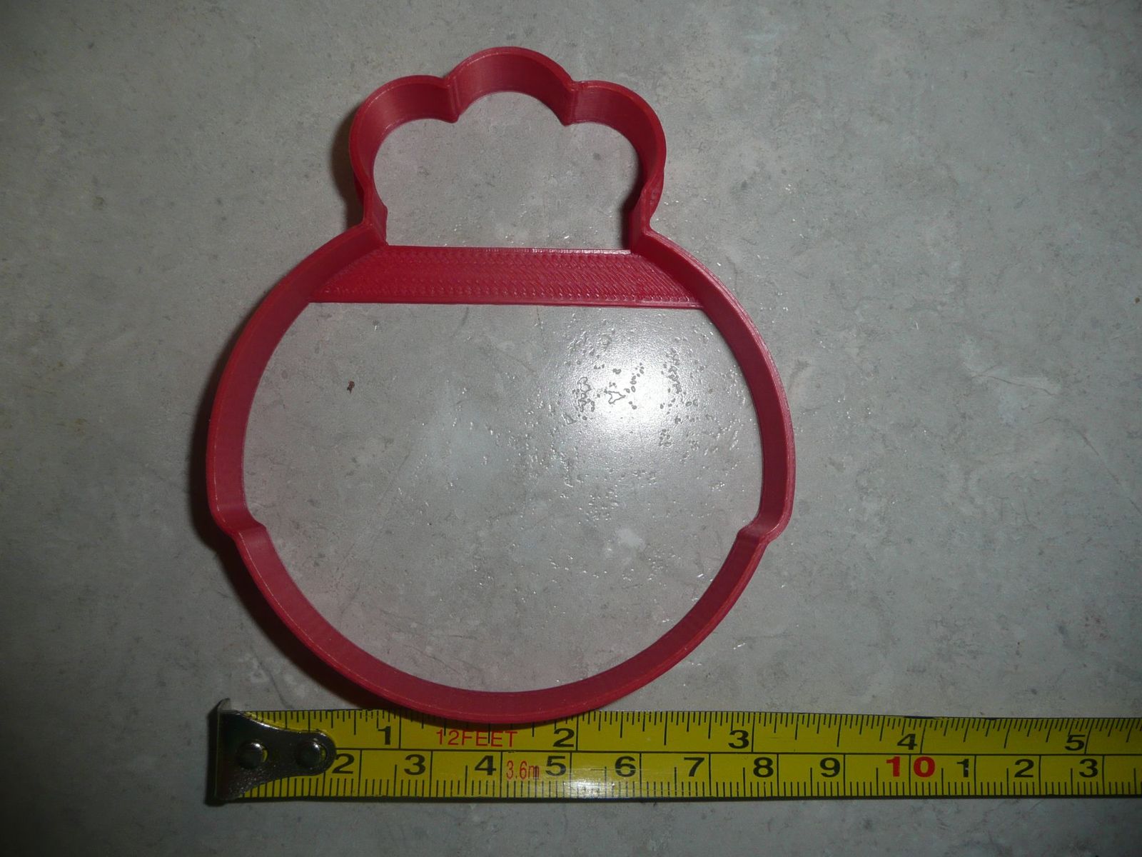 Santa And Mrs Claus Round Faces Outlines Set Of 2 Cookie Cutters USA PR1542 Item image 7