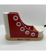 Melissa &amp; Doug Wooden Lacing Shoe Learn to Lace Tie Shoe Homeschool Educ... - $161.41 MXN
