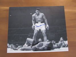 Muhammad Ali Boxing Hof Signed Auto 8X10 Black &amp; White Vintage Photo - £159.86 GBP