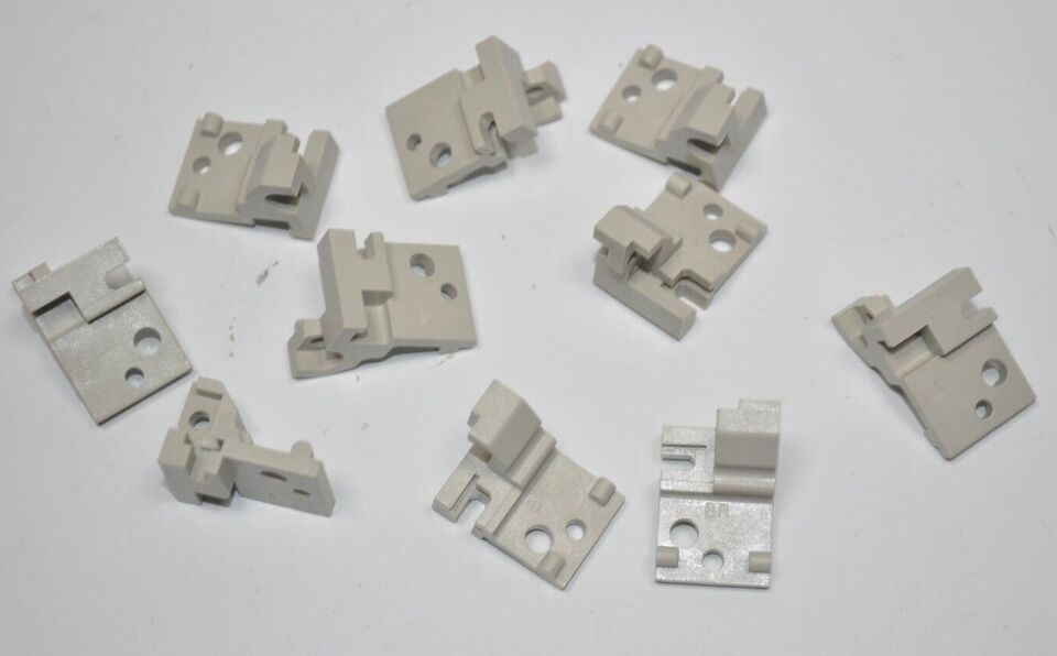Lot of 10 NEW Schroff 69001-893 Top Locking Brackets - $19.79