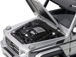 Mercedes Benz G500 4X4 2 Silver 1/18 Model Car by Autoart - £215.81 GBP