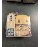 DEPARTMENT 56 The Grapes Inn COLLECTORS EDITION ORNAMENT 1996 NEW IN BOX - $14.85
