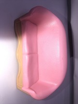 VINTAGE 1993 FISHER PRICE DOLLHOUSE PINK SOFA COUCH LOVESEAT loving family - $9.00