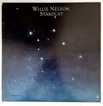 Willie Nelson Autographed &#39;Stardust&#39; LP COA #WN26487 - £672.57 GBP