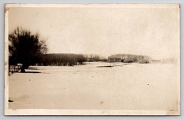 Illinois Farmhouse Scene in Snow Beautiful Rows of Trees Barns Postcard Z28 - £6.68 GBP