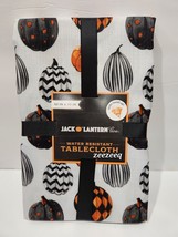 Halloween Wyatt Home Orange  Pumpkins Cloth Fabric Tablecloth 52&quot; x 70&quot; - £26.17 GBP