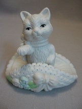 White Kitten in Bonnet Basket Up Raise Flowers Figurine Statue 1994 - $12.00