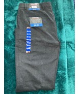 Kirkland Signature Men&#39;s Non Iron Classic Fit Dress Pants 36x34 - $46.50 CAD