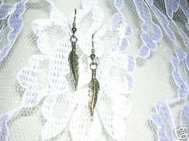 Simple Bird Feather - Eagle Feather Wind Spirit Pewter Charm Earrings Jewelry - £4.73 GBP