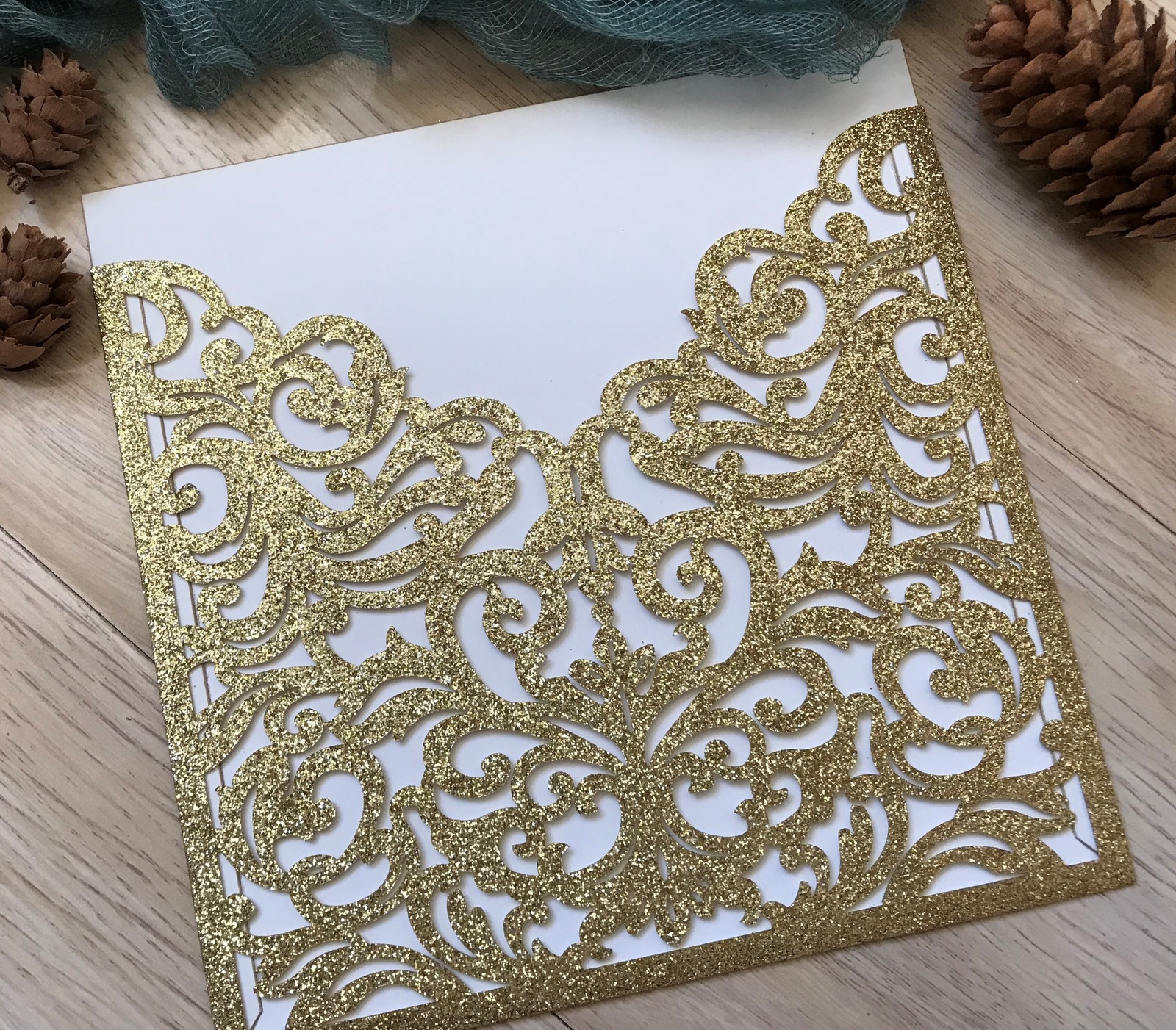 10pcs Glitter Gold Pocket Wedding Invitations,Laser Cut Invitation Cards - $13.70