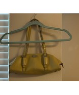 Kenneth Cole Reaction YellowLeather Shoulder Bag Women&#39;s. - $368.76 MXN