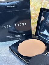 Bobbi Brown Sheer Finish Pressed Powder - Soft Honey - Full Size NIBox F... - $34.79 CAD