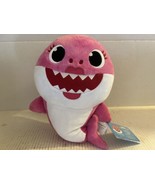 WowWee pink fong BABY SHARK Song Doll 61033 (2019) Needs New batteries - £13.44 GBP