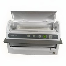 FoodSaver V3240 Air-Tight Heat-Seal, Vacuum Sealer W/ Vacuum Bags - £75.33 GBP