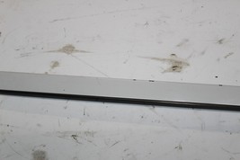 2007-2011 BMW E90 335i FRONT WINDSHIELD MOULDING K7238 image 8
