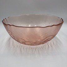 Vintage Pink Glass Arcoroc France Serving Fruit Centerpiece Bowl Floral Pattern - £27.69 GBP