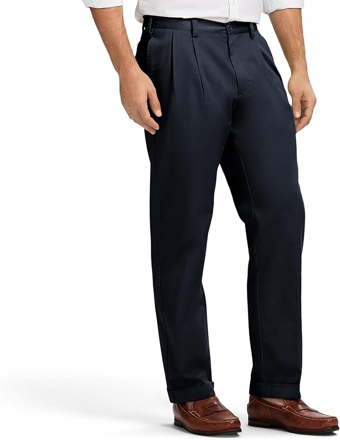 Izod Men's American Classic-Fit Wrinkle-Free Pleated Chino Pants in Navy-34/30 Item image 3