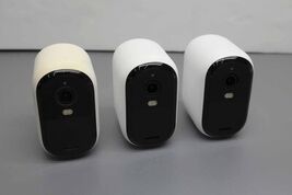 Arlo Essential XL VMC3352 Outdoor Wireless 2K 3 Cameras Set image 2