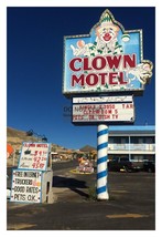 Scary Clown Motel Sign Creepy Halloween 4X6 Photo - £6.24 GBP