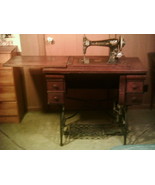 Antique/Vtg Domestic Vibrator Treadle Sewing Machine w/Attachments Oak C... - £1,021.28 GBP