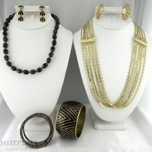 Jewelry Lot Black & Gold Tone 2 Necklace 2 Bracelet 2 Pair Earrings N API Er - £10.23 GBP