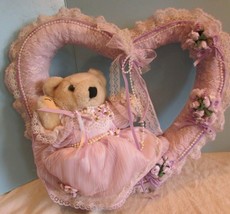 Vintage 8&quot; Handmade Teddy Bear Heart Wreath Hanging Purple Lace Flowers Deco - £20.14 GBP