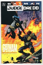 Batman Judge Dredd Vendetta in Gotham #1 VINTAGE 1993 DC Comics - £9.61 GBP