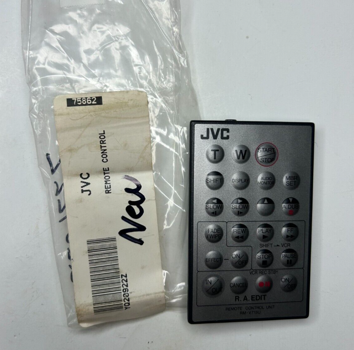 JVC RM-V713U Camcorder Remote Control, Silver for GRDUM70U GRDVM70 GRDVM50U +mor  			