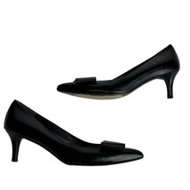 stuart weitzman black patent leather bow closed toe heels Size 9.5 N - £27.77 GBP