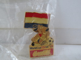 Netherlands Soccer Pin - 1994 World Cup Coke Promo Pin - New in Package - £11.88 GBP