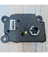 Dorman 604-5120 Fits Freightliner Columbia Volvo VT VNL HVAC Blend Door ... - $621.95 MXN