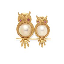 18k Yellow Gold Mabe Pearl and Ruby Owl Brooch Adorable - $32,944.97 MXN