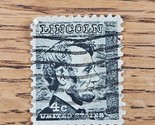 US Stamp Abraham Lincoln 4c Used Black/White - £0.73 GBP
