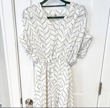 NWT Black And White Entro Geometric Adjustable Waist Dress Size Large Lined - £15.06 GBP