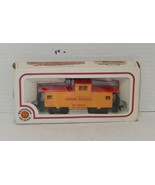 Bachmann HO Scale Union Pacific UP 36&#39; caboose Car Locomotive Train #25743 - $24.70