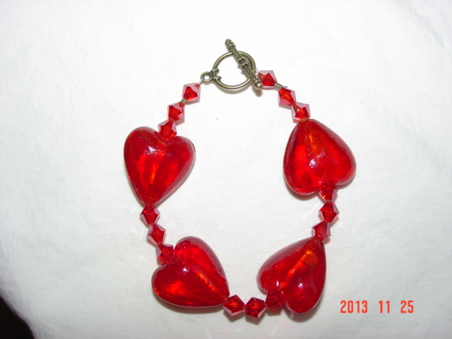 Red Hearts Bracelet w/Swarovski Crystals - for the Little Princess in your life  - £6.78 GBP