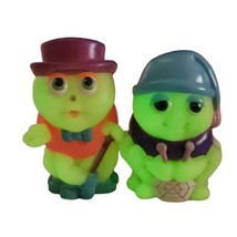 Lot of 2 1986 Playskool Glo Worm PVC Finger Puppet Figure Toys Knitter &amp; Top Hat - £15.44 GBP