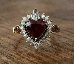 Bague de fiançailles avec grenat rouge et halo de diamants taillés en cœur... - £113.77 GBP