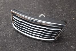 11-16 Chrysler Town & Country Gril Grill Grille Chrome OEM  image 2