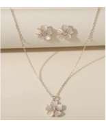 Flower Earrings and Necklace Set, Dainty Floral Jewellery Set - $12.99