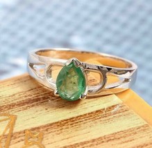 925 Silver Emerald Ring 5x7 mm Pear emerald Designer ring emerald Stacking ring - £34.27 GBP