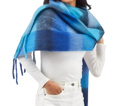 Two&#39;s Company Extra Long Plaid Scarf Size One Size - $465.88 MXN