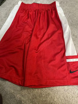 NIKE  BOYS  RED  MESH BASKETBALL SHORTS  522433-648    SIZE : M - $19.59