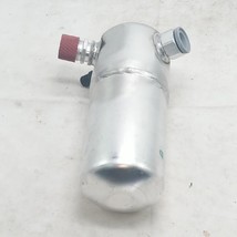 GM 1131648 6558453 Fits 1987-1988 LeSabre Cutlass Ciera Century AC Accum... - $684.74 MXN