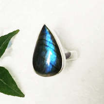 Gorgeous Natural Blue Fire Labradorite Gemstone Ring, Birthstone Ring, 925 Sterl - £23.96 GBP