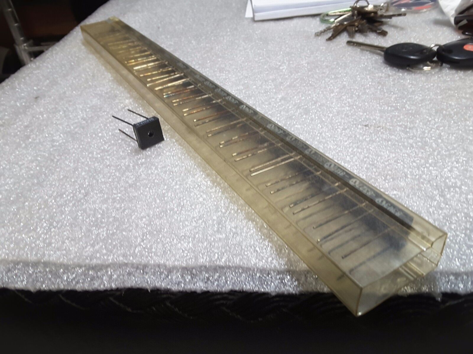 (24) RECTRON VH048 BRIDGE RECTIFIER DIODE RARE NEW OLD STOCK TUBE $69 - $41.29
